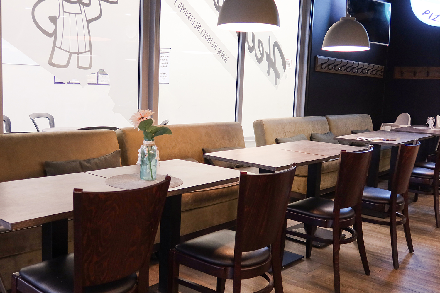 Ylämyllyn kahvila, Heinosen Leipomo