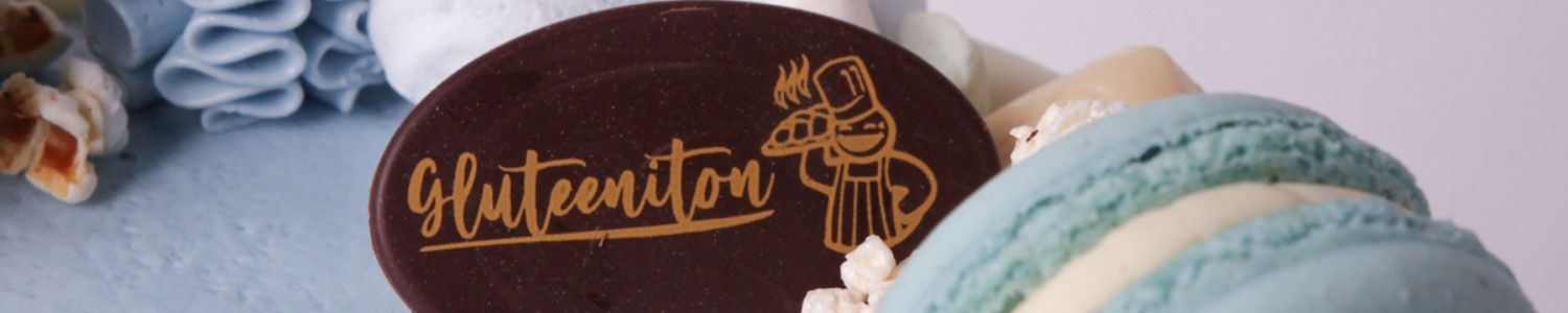 Lähikuva gluteenittomasta täytekakusta