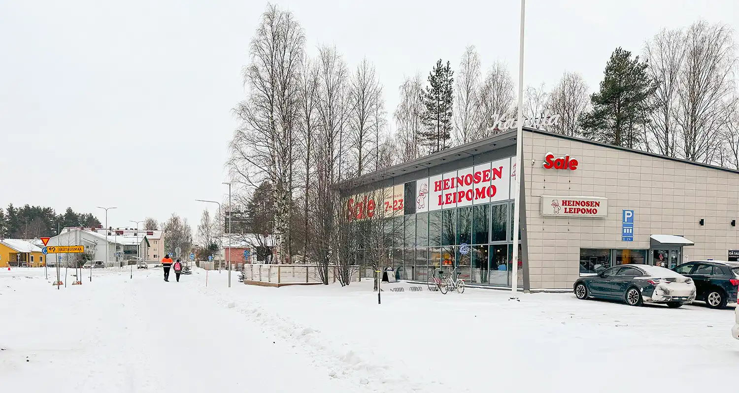 Kanervalan kahvilan rakennus ulkoapäin talvella
