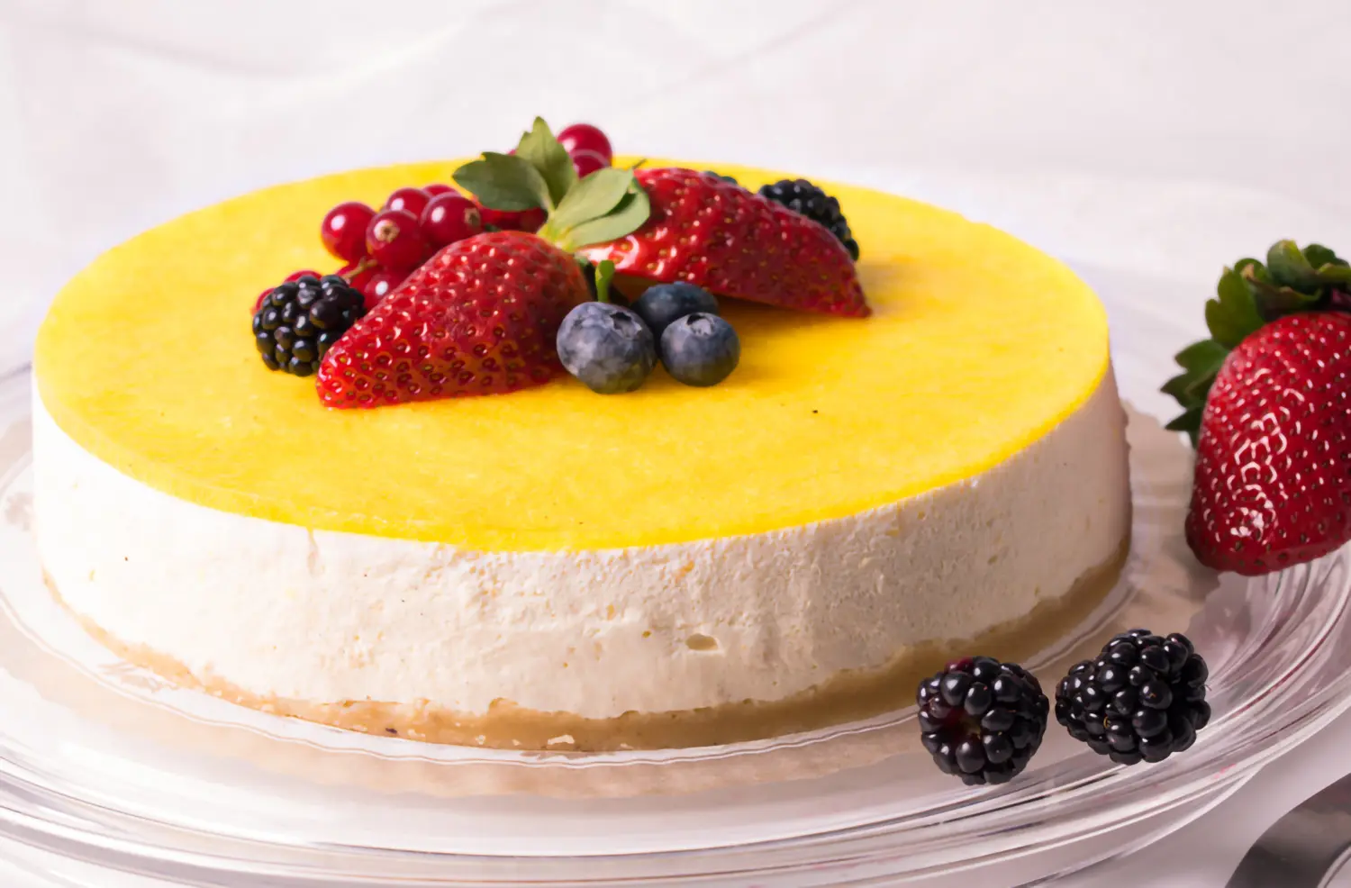 Keltainen ketogeeninen sitruunajuustokakku