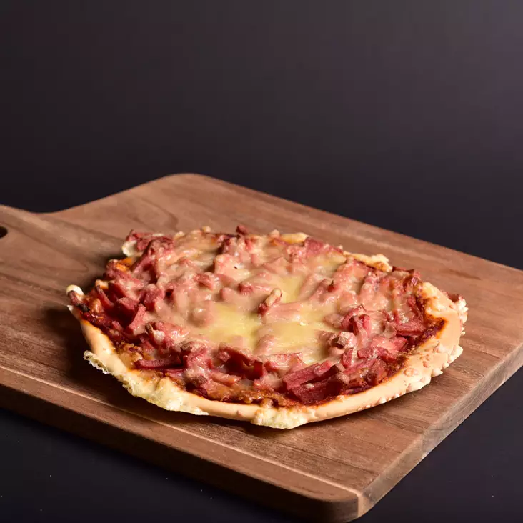 SUIKALEPIZZA, ISO - Pasteijat, pizzat, piirakat - 4010 - 1