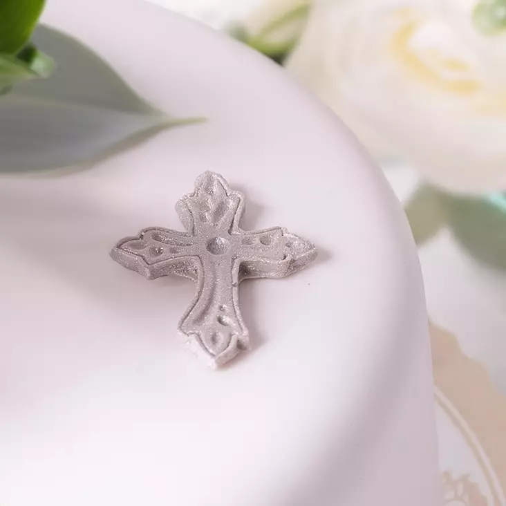 SYÖTÄVÄ RISTI-KAKUN KORISTE - Käsin tehdyt kakkukoristeet - 0050 - 1