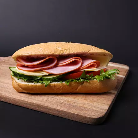 ISO KINKKUSÄMPYLÄ - Täytetyt sämpylät - 4181 - 1