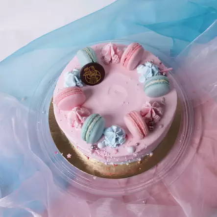 GENDER REVEAL CAKE 6-8HLÖ - Erikoiskakut - 8312 - 2