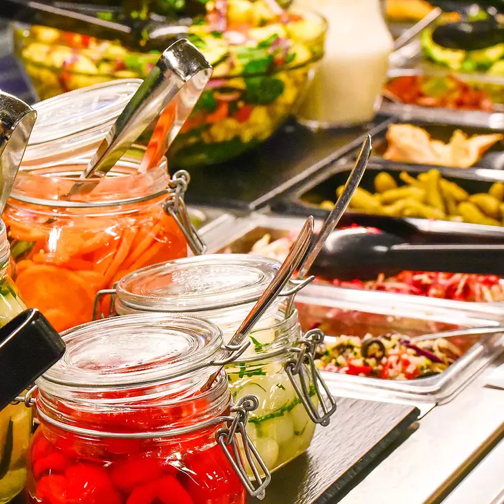 LAUANTAIN LOUNASBUFFET 13,50€ - Lauantailounas - 9502 - 1