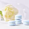 MACARON, MUSTIKKA-VANILJA 12 KPL - Macaron-leivokset - 10803 - 1