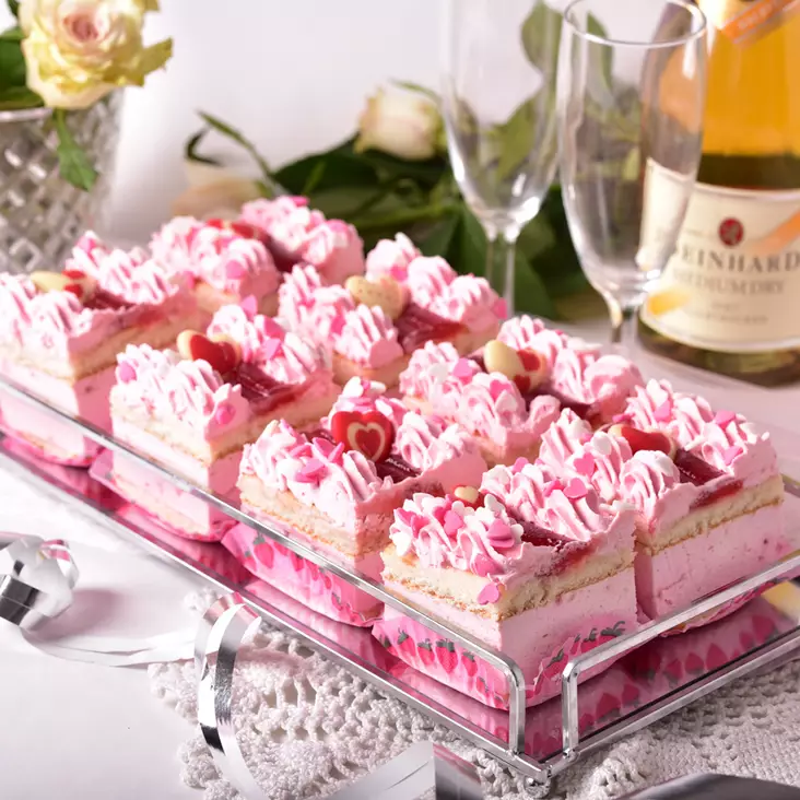 YSTÄVÄNPÄIVÄN LEIVOS - Ystävänpäivä - 6513 - 1