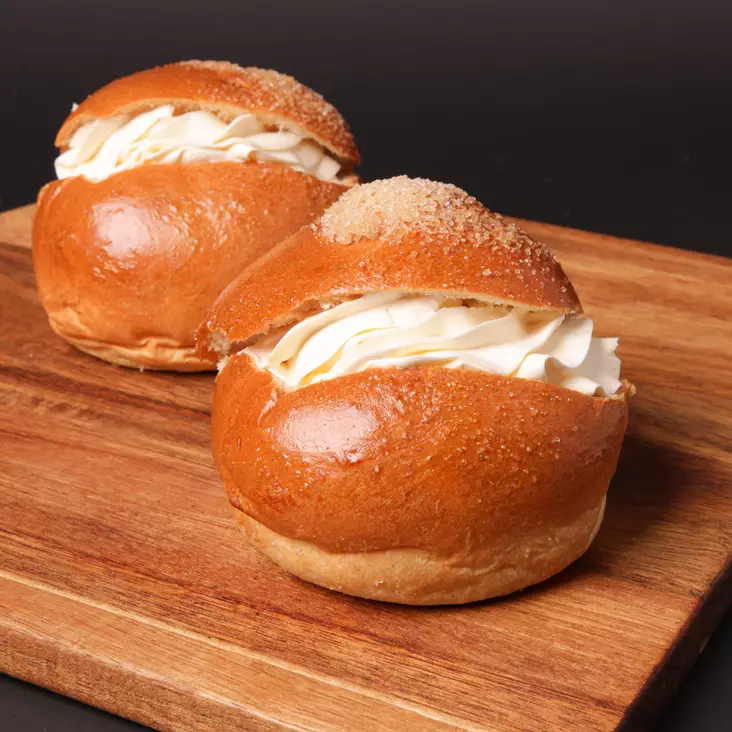 LASKIAISPULLA, MUSTIKKA-VALKOSUKLAA - Muut sesongit - 6415 - 1