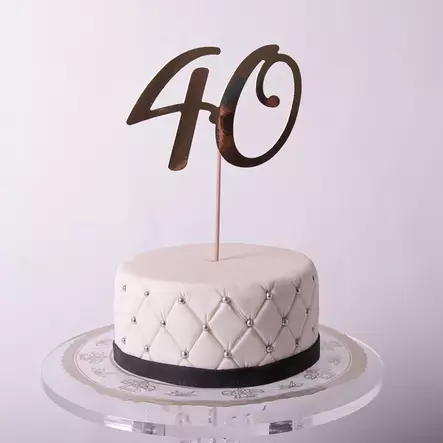 KULTAINEN NUMEROKYLTTI-KAKUN KORISTE - Valmiit kakkukoristeet - 0049 - 2