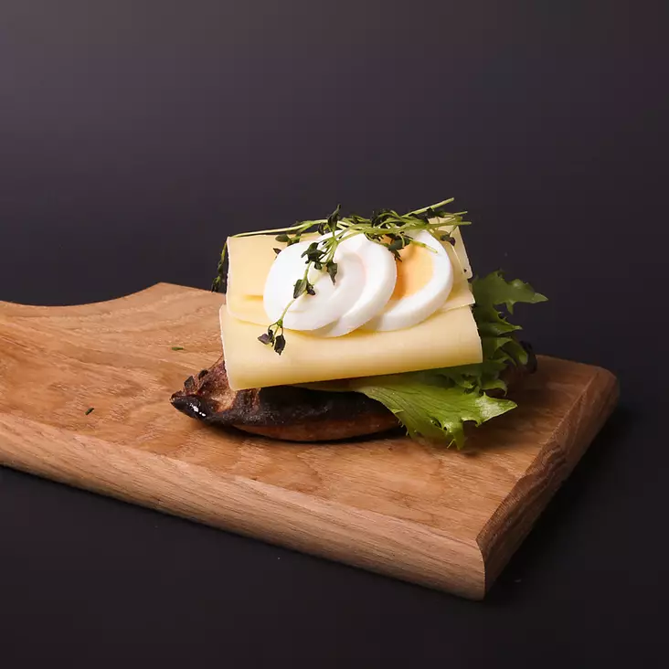 KARJALANPIIRAKKA JUUSTOLLA - Muut suolaiset täytetyt - 4179 - 1