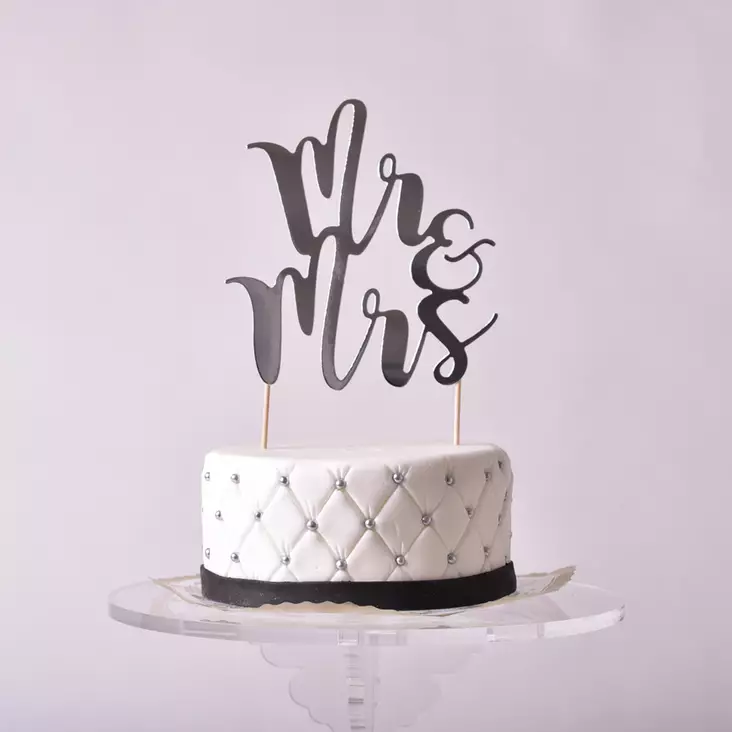 MR & MRS- KAKUN KORISTE - Valmiit kakkukoristeet - 0019 - 1